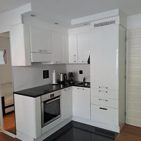 Cristal 45 - Stilvoll, Komplett Neu