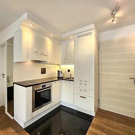 Cristal 45 - Stilvoll, Komplett Neu Apartmán Leukerbad