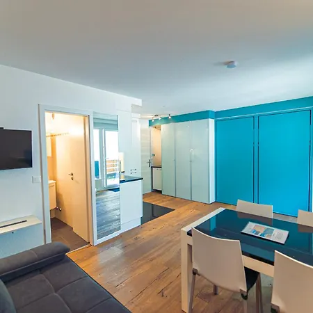 Cristal 45 - Stilvoll, Komplett Neu *