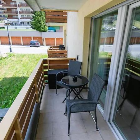 Cristal 45 - Stilvoll, Komplett Neu