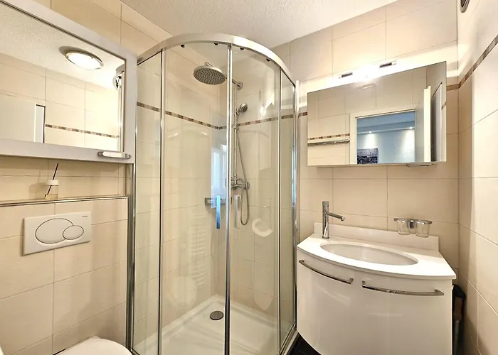 Apartment Cristal 45 - Stilvoll, Komplett Neu *