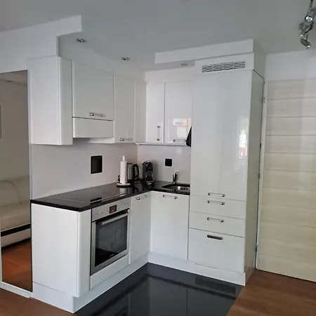 Cristal 45 - Stilvoll, Komplett Neu