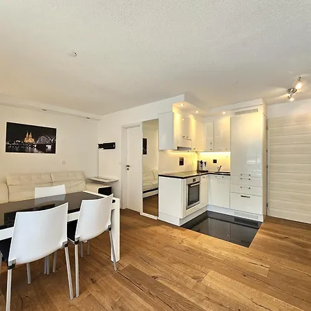 Lejlighed Cristal 45 - Stilvoll, Komplett Neu Leukerbad