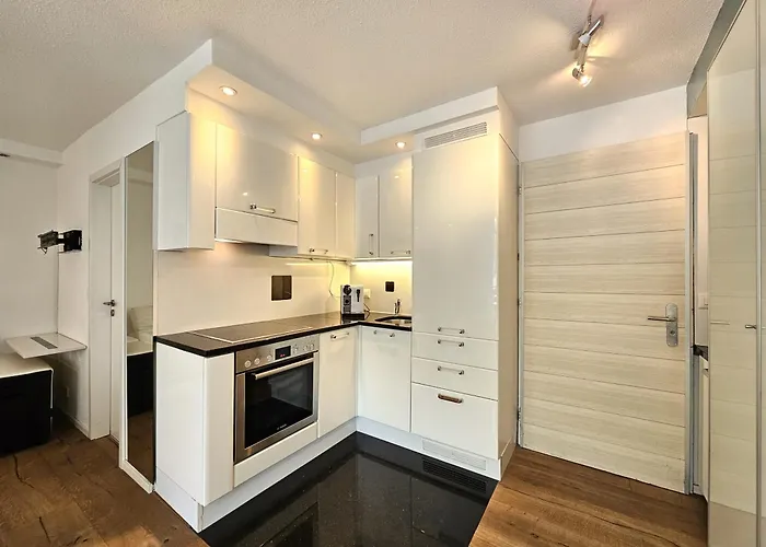Cristal 45 - Stilvoll, Komplett Neu Apartament Leukerbad